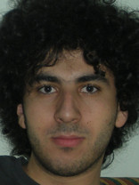 Person who looks like Jason Schwartzman