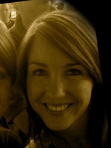 Person who looks like Heather Locklear