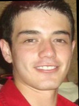 Person who looks like Josh Duhamel