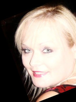 Person who looks like Michelle Pfeiffer