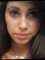 Person who looks like Tia Texada