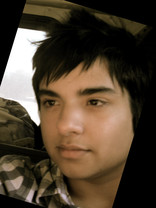 Person who looks like Wilmer Valderrama