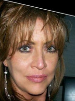 Person who looks like Jaclyn Smith