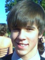 Person who looks like Pete Wentz