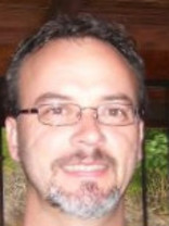 Person who looks like Michael Keaton