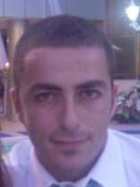 Person who looks like Jonathan Bennett