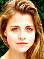 Person who looks like Mae Whitman