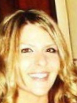 Person who looks like Elle Macpherson