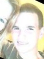 Person who looks like Balthazar Getty