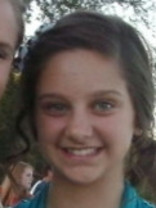 Person who looks like Scarlett Pomers