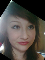 Person who looks like Hayley Williams