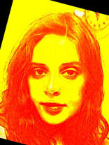 Person who looks like Eliza Dushku