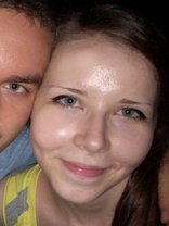 Person who looks like Maggie Gyllenhaal