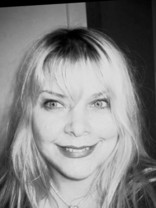 Person who looks like Michelle Pfeiffer