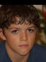 Person who looks like Diego Luna