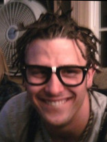 Person who looks like Simon Baker