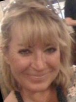 Person who looks like Portia de Rossi