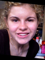 Person who looks like Mae Whitman