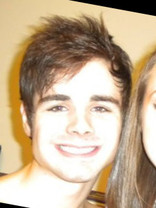 Person who looks like Zac Efron