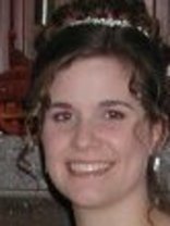 Person who looks like Christy Carlson Romano