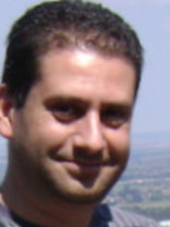 Person who looks like Hank Azaria