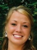 Person who looks like Sarah Wynter