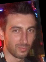 Person who looks like David Schwimmer