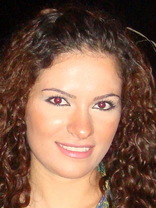 Person who looks like Debra Messing