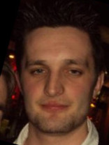 Person who looks like Breckin Meyer