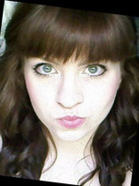 Person who looks like Zooey Deschanel