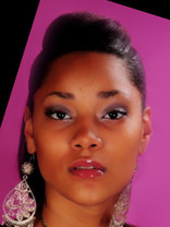 Person who looks like Rihanna