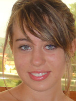 Person who looks like Miley Cyrus