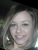 Person who looks like Skyler Shaye