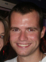 Person who looks like Jonny Lee Miller