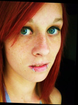 Person who looks like Hayley Williams