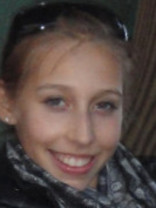 Person who looks like Piper Perabo