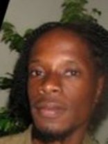 Person who looks like Snoop Dogg