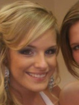 Person who looks like Kristen Bell