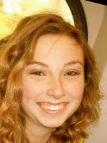 Person who looks like Taylor Swift