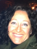 Person who looks like Lisa Edelstein