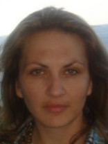 Person who looks like Jenna Elfman