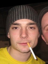 Person who looks like Daniel Gillies