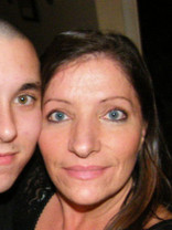 Person who looks like Paulina Porizkova