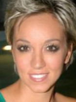 Person who looks like Farah Fath