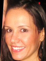 Person who looks like Shannon Elizabeth