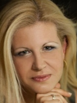 Person who looks like Annette Bening