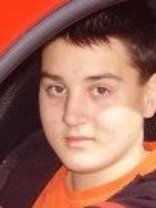 Person who looks like Eddie Kaye Thomas