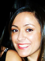 Person who looks like Leah Remini