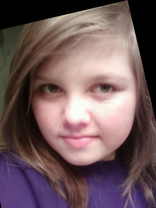 Person who looks like Scarlett Pomers