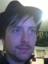 Person who looks like Josh Hamilton (Actor)